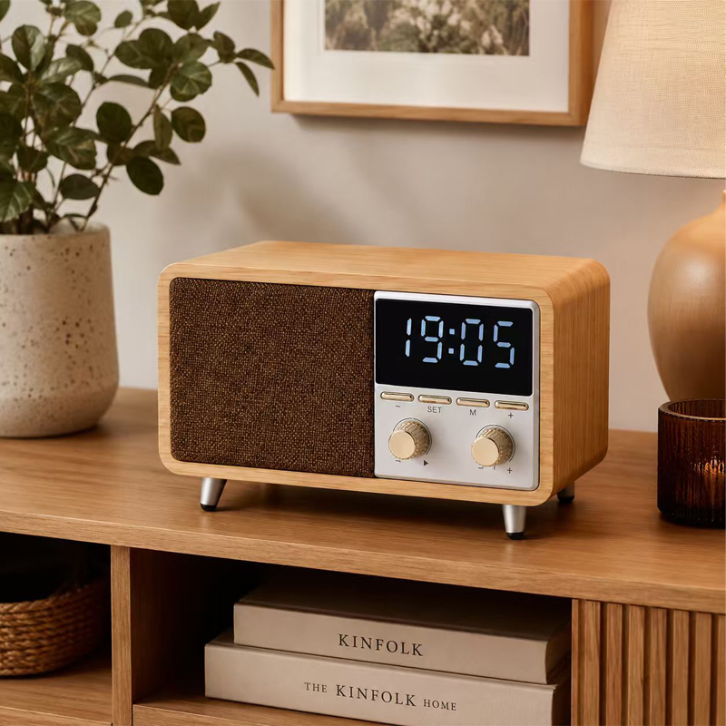 Living Room Retro Wooden Speaker Application Case Living Room Retro Wooden Speaker Application Case