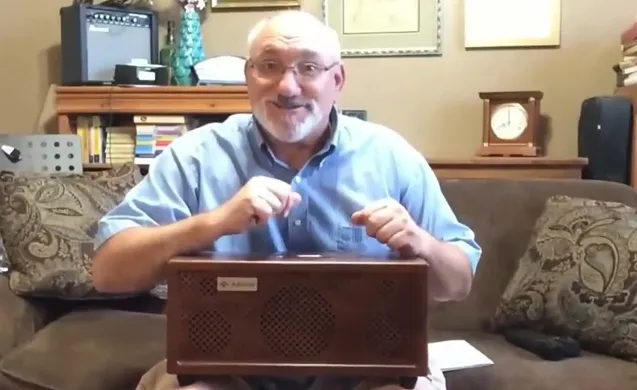 Video of Natural Wooden Bluetooth Speaker