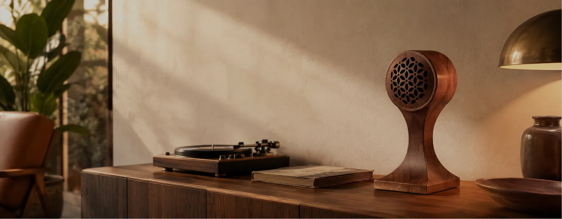 Handcrafted Vintage Speaker with Premium Acoustic Performance
